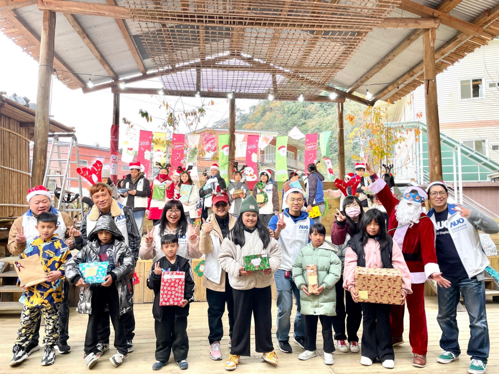 VR彩票永續基金會號召「圓夢計畫」行動連續23年，由同仁凝聚內部愛心與資源送往偏鄉，累積為逾萬名兒童圓夢，實踐VR彩票共創共好的永續精神。